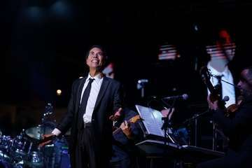  José Velez llena la plaza de Candelaria (Tenerife) con un concierto de dos horas/TA.